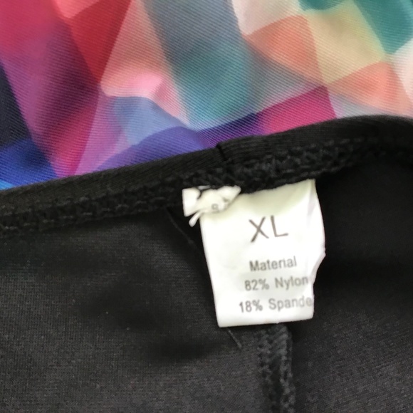 Two piece swimsuit - Picture 4 of 5